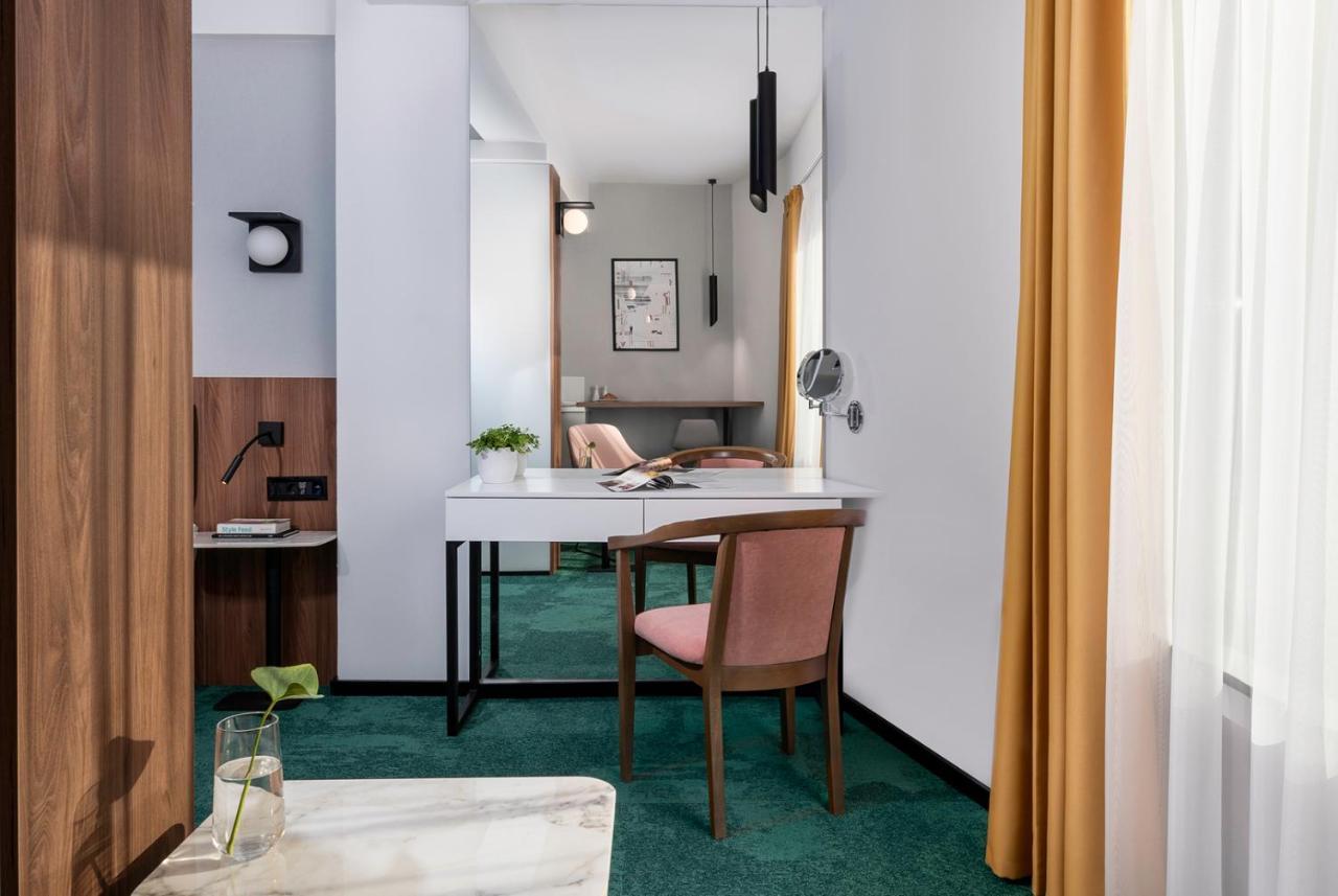 Hotel Tim'S Skopje Luaran gambar