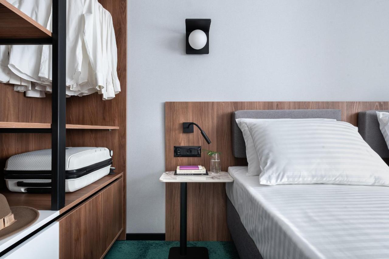 Hotel Tim'S Skopje Luaran gambar
