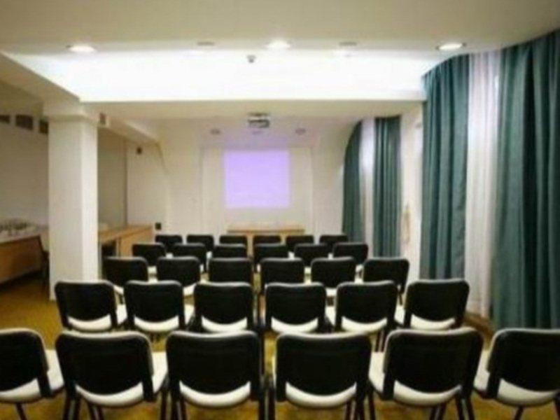 Hotel Tim'S Skopje Luaran gambar